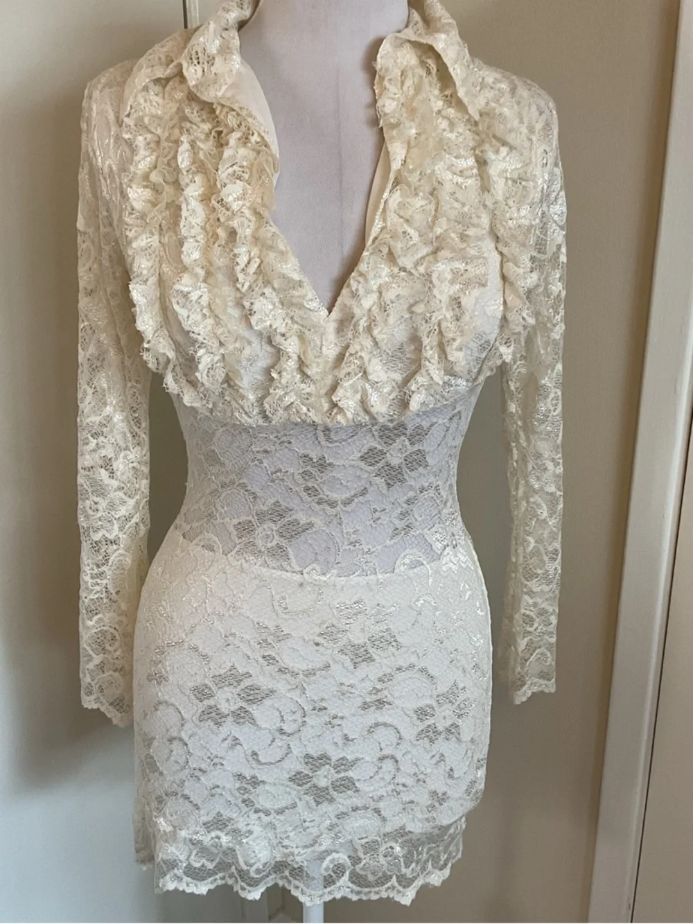 Sentimental NY Cream Lace Bodycon Dress Small Ruffle Collar Made in USA - Picture 2 of 7